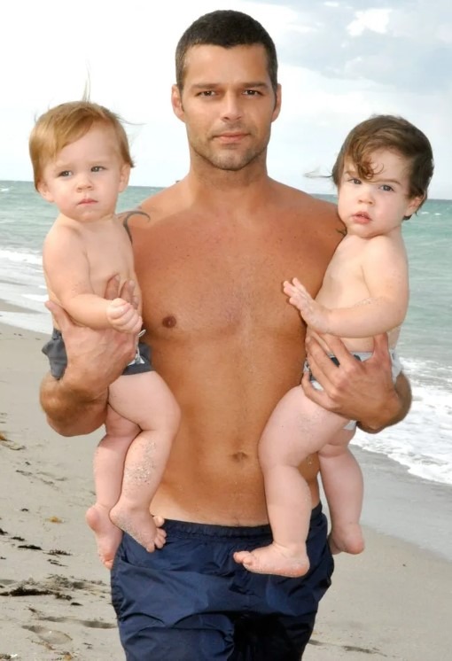 Ricky Martin avec ses fils jumeaux